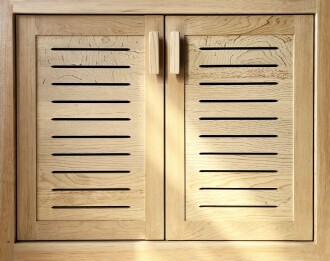 Cedar Wood Bathroom Vanity Cabinet With 2 Ventilated Doors - 80 cm / 32" - 9