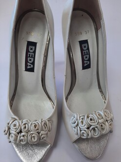 Deda Bayan Çiçek Detaylı Beyaz Hakiki Deri Topuklu Ayakkabı 38 -- DEFOLU - Thumbnail