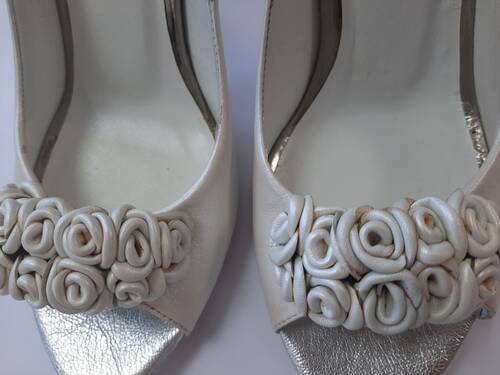 Deda Bayan Çiçek Detaylı Beyaz Hakiki Deri Topuklu Ayakkabı 38 -- DEFOLU