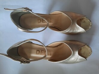 Deda Bayan Parlak Altın Hakiki Deri Topuklu Ayakkabı -36- DEFOLU - Thumbnail