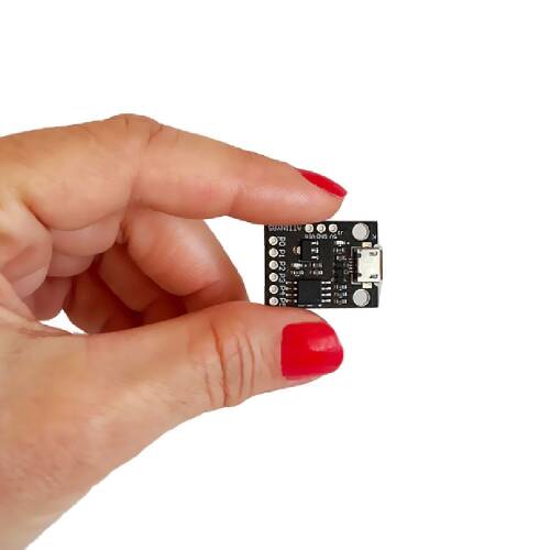 Digispark Kickstarter ATTINY85 - 3