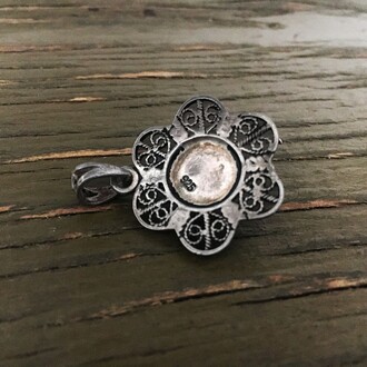 Erzincan Taşlı Çiçek Gümüş Kolye Ucu - Thumbnail