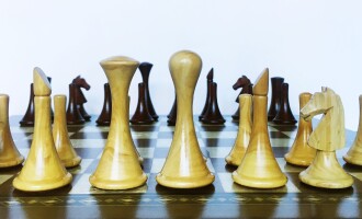 Helena Wood Art Masif Ceviz Sedefli Satranç Takımı 42 cm - 6