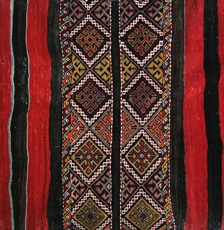 Konya Sumak Kilim Kök Boyalı 135 x 112 cm - Thumbnail