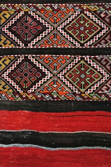 Konya Sumak Kilim Kök Boyalı 135 x 112 cm - 7