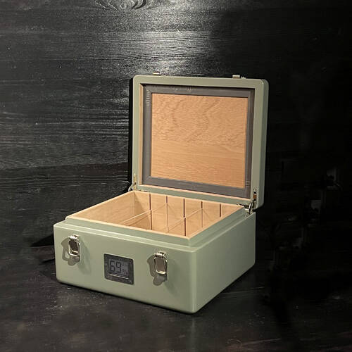 Mezmob İspanyol Sedir Humidor Puro Kutusu Baskı Kilitli Fitilli Haki Yeşil Lake Boya Dijital