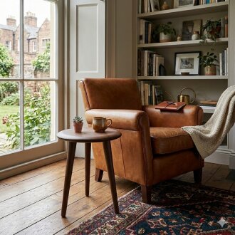 Mezmob Masif Kayın Tabure Sehpa Üç Ayaklı Yuvarlak Ceviz 