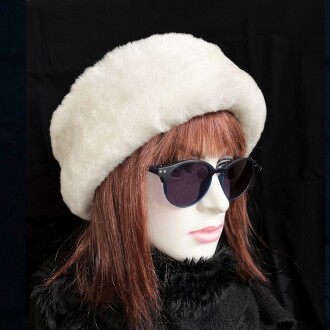 Shark Anatolia El Yapımı %100 Yün Kısa Beyaz Kürklü Kadın Gerçek Deri Şapka - 3