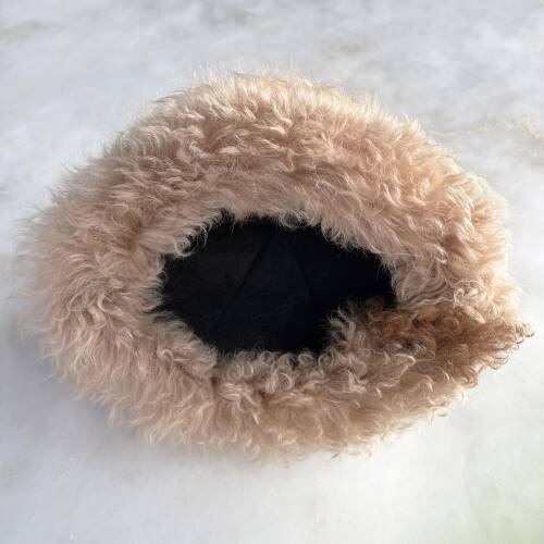 Shark Anatolia El Yapımı %100 Yün Kıvırcık Açık Kahve Kürklü Kadın Gerçek Deri Şapka - 5