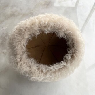 Shark Anatolia El Yapımı %100 Yün Kıvırcık Krem Kürklü Kadın Gerçek Deri Şapka - 6