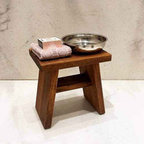 Shark Anatolia İroko Ahşap Banyo Taburesi Oturak ve Beyaz Bakır Hamam Tası Seti - 1