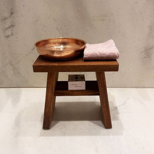 Shark Anatolia İroko Ahşap Banyo Taburesi Oturak ve Kızıl Bakır Hamam Tası Seti - 5