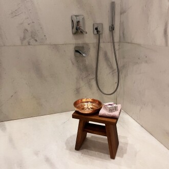 Shark Anatolia İroko Ahşap Banyo Taburesi Oturak ve Kızıl Bakır Hamam Tası Seti - 9