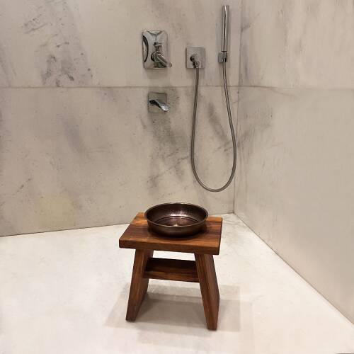 Shark Anatolia İroko Ahşap Banyo Taburesi Oturak ve Oksit Bakır Hamam Tası Seti - 7