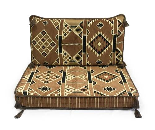 Shark Anatolia Kilim Tek Kişilik Şark Köşesi Sedir Takımı Kahve - 1