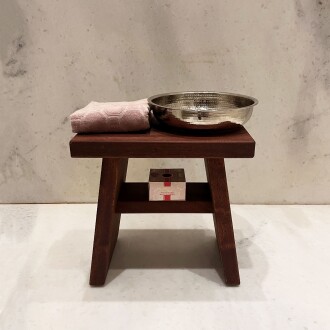 Shark Anatolia Maun Ahşap Banyo Taburesi Oturak ve Beyaz Bakır Hamam Tası Seti - 5