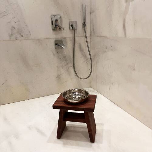Shark Anatolia Maun Ahşap Banyo Taburesi Oturak ve Beyaz Bakır Hamam Tası Seti - 7