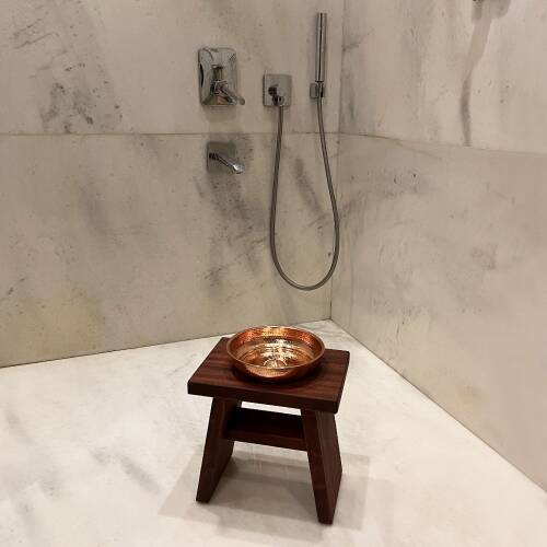 Shark Anatolia Maun Ahşap Banyo Taburesi Oturak ve Kızıl Bakır Hamam Tası Seti - 7