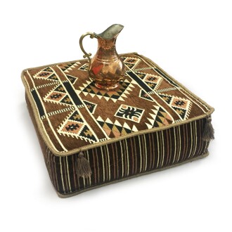 Shark Anatolia Şark Köşesi Masası Puf Kilim Kahve - 6