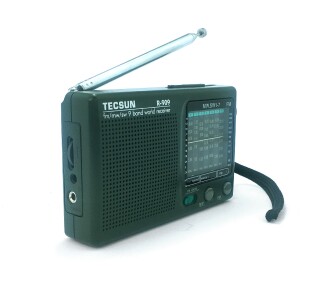 Tecsun R-909 Dünya Radyosu AM/FM/SW - 3