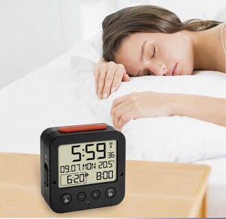 TFA Bingo Işık Sensörlü Ekran Aydınlatmalı Alarmlı Dijital Saat - 8